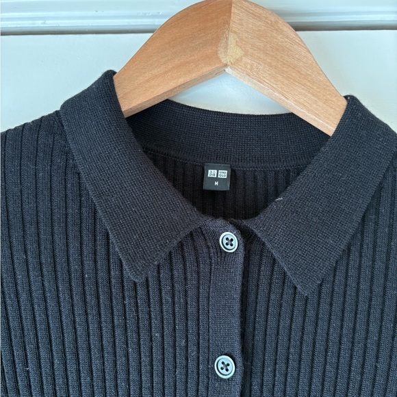 UNIQLO Ribbed Button-Up Cardigan - Picture 2 of 4